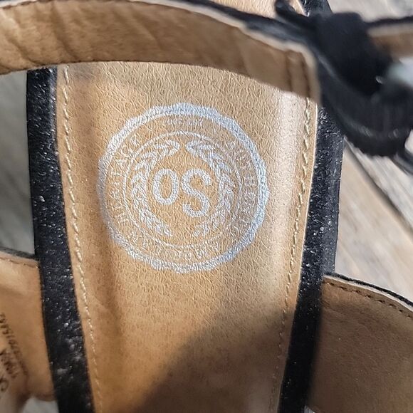 So catfish black block heel buckle sandals Size 6 - Picture 9 of 10